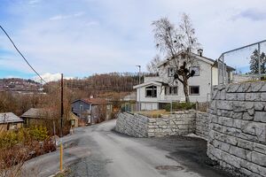 Bærum Vinkelveien 240413.jpg