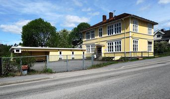 Bøle skole i 2015 før den ble solgt.