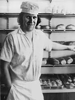 Baker og konditor Haakon Aker.