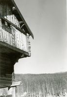 7. Bakhus, Austbygd, Telemark - Riksantikvaren-T168 01 0008.jpg
