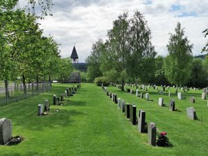 Bakkerud gravlund øvre felt.jpg