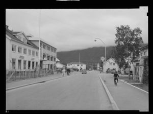 Bardu - no-nb digifoto 20141216 00096 NB MIT FNR 18379.jpg