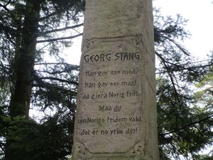 Bauta Georg Stang Oslo 2.jpg