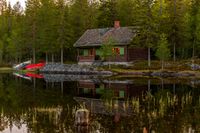 En av mange hytter ved Laupen. Foto: Ole-Anders Beck