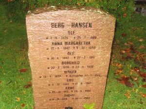 Berg-Hansen gravminne Vestre Aker.jpg