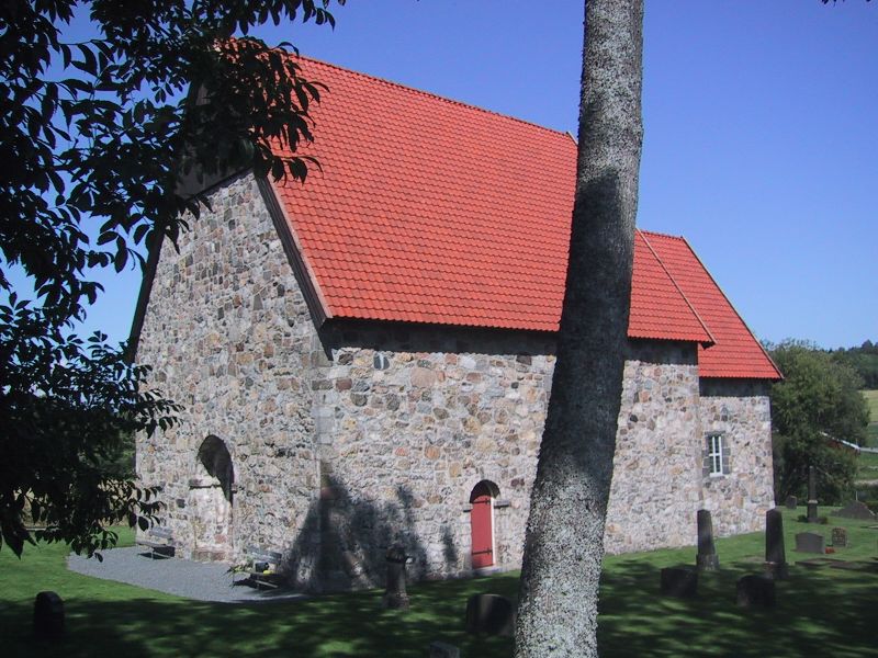 Fil:Berg gamle kirke.jpg