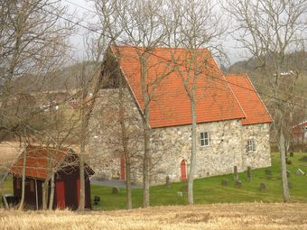 Berg gamle kirke 2.jpg