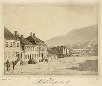 102. Bergen, Hordaland - Riksantikvaren-T248 01 0783.jpg