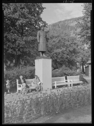 Bergen - no-nb digifoto 20151021 00231 NB MIT FNR 10145 A.jpg