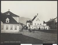 108. Bergen 25 - Raadhuset (omkr.1865) - no-nb digifoto 20160303 00125 bldsa L KK0092.jpg