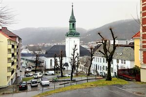 Bergen Nykirkeallmenningen 260330.jpg