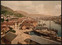 70. Bergen fra Valkendorfstaarnet 1890-1900.jpg