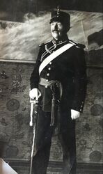 Bernt Hagen i uniform.