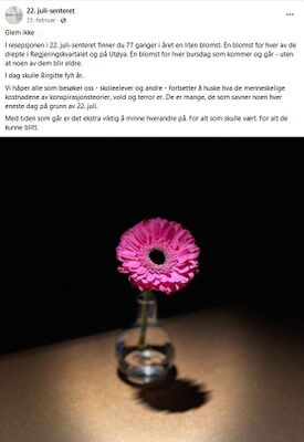 Birgitte Smetbak 1996–2011 22. juli-senterets bursdagsblomst 25.02.2023.JPG