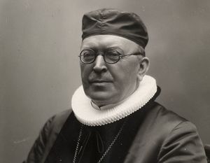 Biskop Johan Peter Lunde foto.jpg