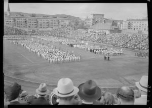 Bislett, Idrettens dag - no-nb digifoto 20151020 00140 NB MIT FNR 03076.jpg
