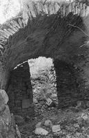 6. Bispeborgen, Hamarkaupangen, Hedmark - Riksantikvaren-T095 01 0270.jpg