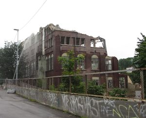 Bispegata 12 Oslo rivning juli 2013.jpg