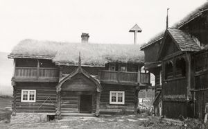 Bjølstad, Oppland - Riksantikvaren-T125 01 0547.jpg