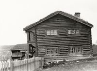 74. Bjølstad, Oppland - Riksantikvaren-T125 01 0587.jpg