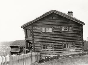 Bjølstad, Oppland - Riksantikvaren-T125 01 0587.jpg