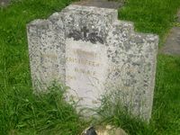 Gravminne, Bjørn Kristoffer Solberg (1919-45), flymekaniker for Luftforsvaret under krigen. Foto: Stig Rune Pedersen