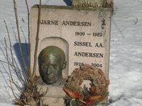 3. Bjarne Andersen gravminne Vestre gravlund Oslo.jpg
