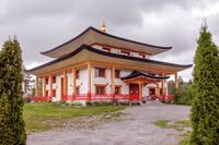 Karma Tashi Ling-menighetens tempel er avgjort et blikkfang på Bjørndal. Foto: Leif-Harald Ruud (2019)