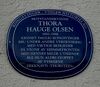 Blått skilt til Thora Hauge Olsen.jpeg