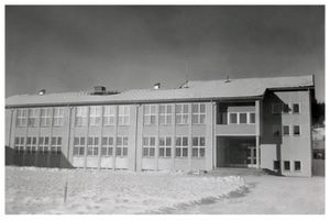 Blomhaug skole 1950-åra.jpg