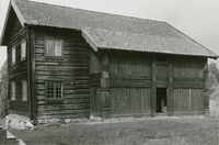 37. Bolkesjø Uppigard, Telemark - Riksantikvaren-T169 01 0040.jpg