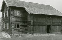 38. Bolkesjø Uppigard, Telemark - Riksantikvaren-T169 01 0041.jpg