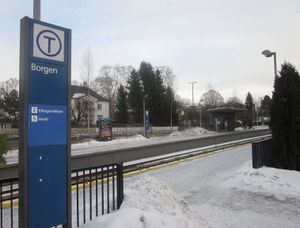 Borgen stasjon Oslo 2013.jpg
