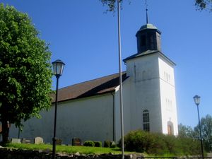 Botne kirke Vestfold 2013 3.jpg