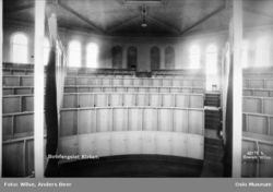 Botsfengselets kirke, fangebåser, foto ca. 1935