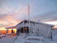 33. Brannhytta Natrudstilen 2013.JPG