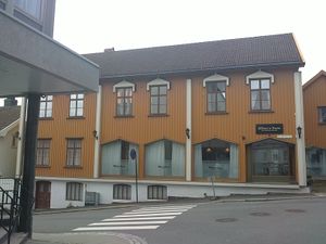 Brannvaktsgate 5 (Larvik).jpg