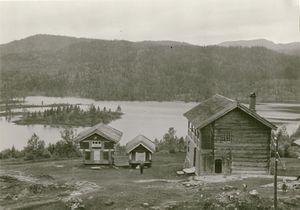 Breiland, Telemark - Riksantikvaren-T176 01 0256.jpg