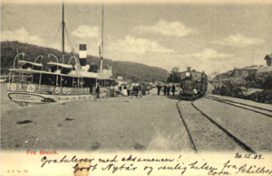 Brevik havn postkort.png