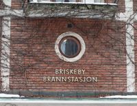 113. Briskeby brannstasjon detalj fasade 2013.jpg