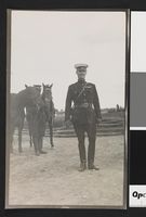 170. Britisk offiser - no-nb digifoto 20160415 00248 bldsa EYDE00102.jpg