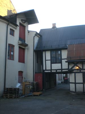 Brugata-3a-Oslo-bakgard-lagerbygg.jpg