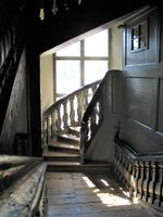 En av trappene til galleriet. Foto: Siri Johannessen (2006).