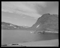 «Bitihorn» seiler ved Bygdisheim hotell. Foto: Mittet & Co./Nasjonalbiblioteket (1948-1951).