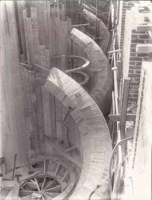 Byggearbeider ved Vestfos Cellulosefabrik (oeb-177453).jpg