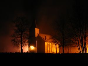 Bygland, Austad kyrkje på Tveit (natt) 05.JPG