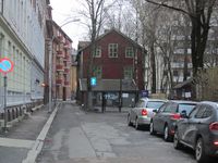 Hjelmsgate 3 våren 2012. Foto: Olve Utne