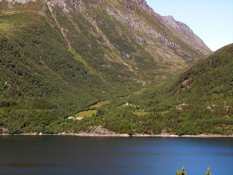 Fil:C13485j Fjelnesdalen.jpg