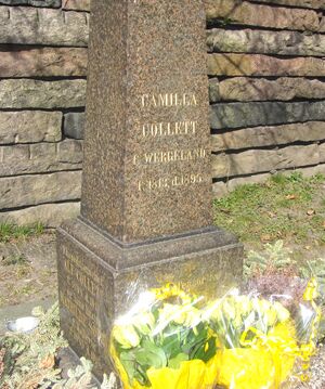 Camilla Collett gravminne.jpg