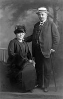 104. Christian Fredriksen og hustru.jpg
